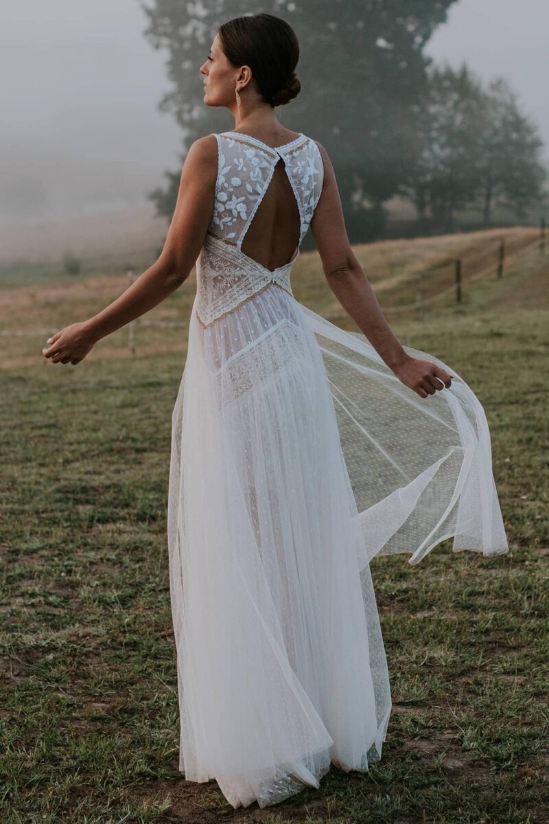 Modna suknia ślubna