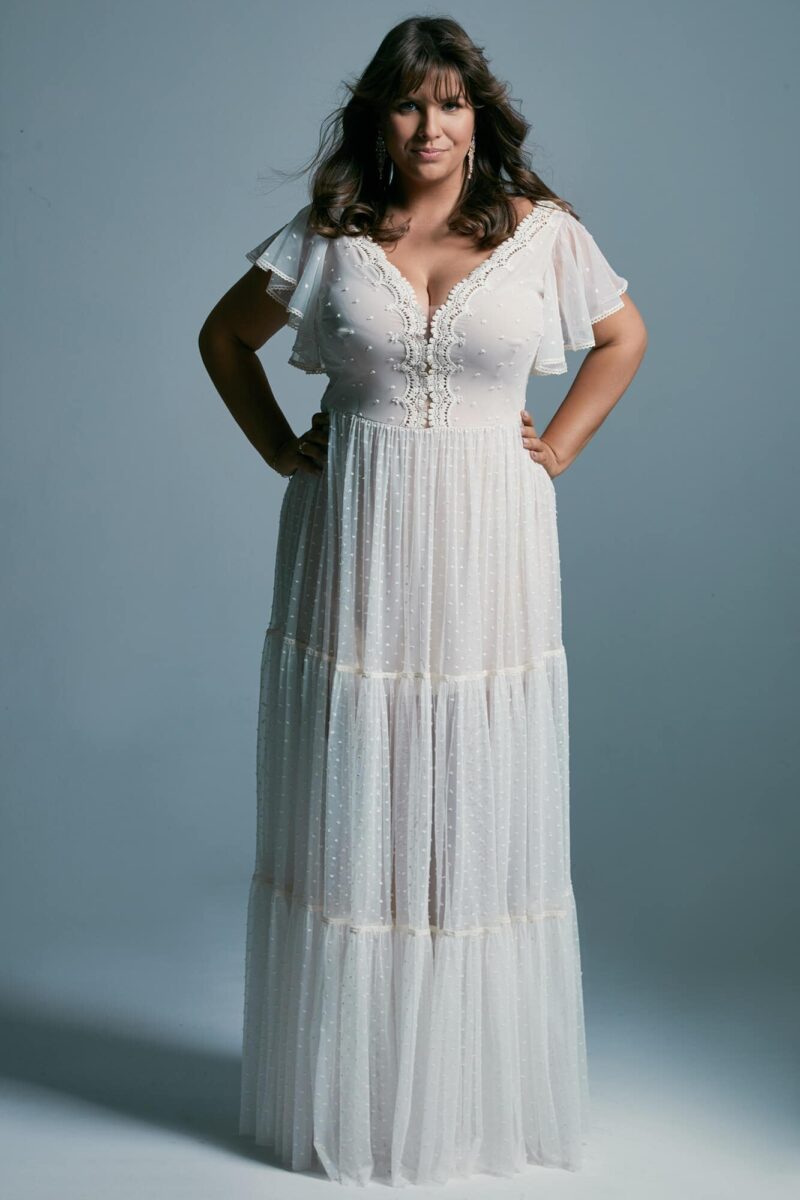 Romantyczna suknia ślubna plus size