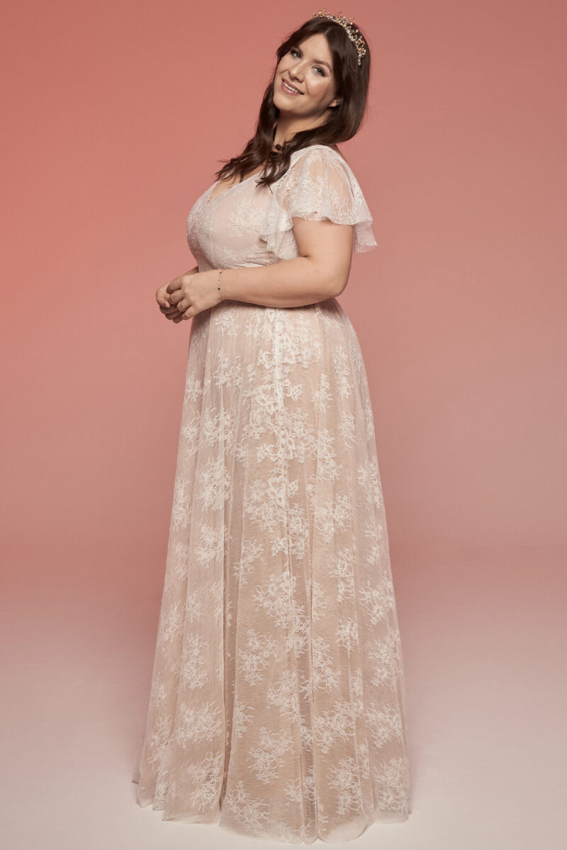 Romantyczna glamour suknia ślubna plus size Paris 2