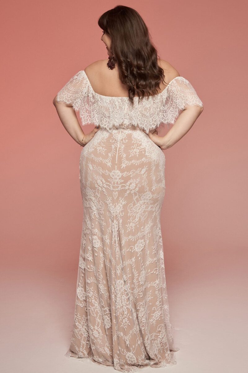 Suknia ślubna hiszpanka (Plus Size) - odkryte ramiona Paris 9