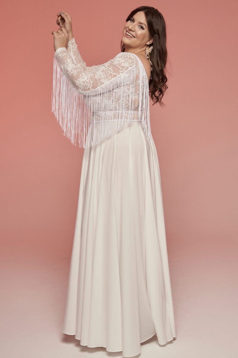 Suknia ślubna plus size boho nawiązująca do klasyki Porto 64