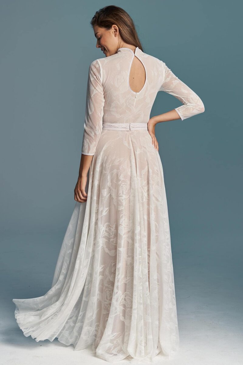 Suknia ślubna wiktoriańska