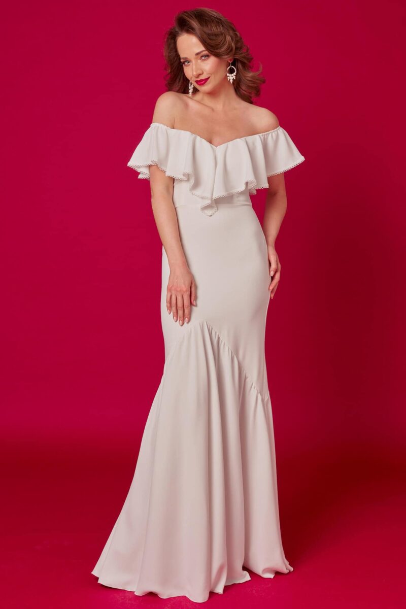 Gładka suknia ślubna Odessa 6