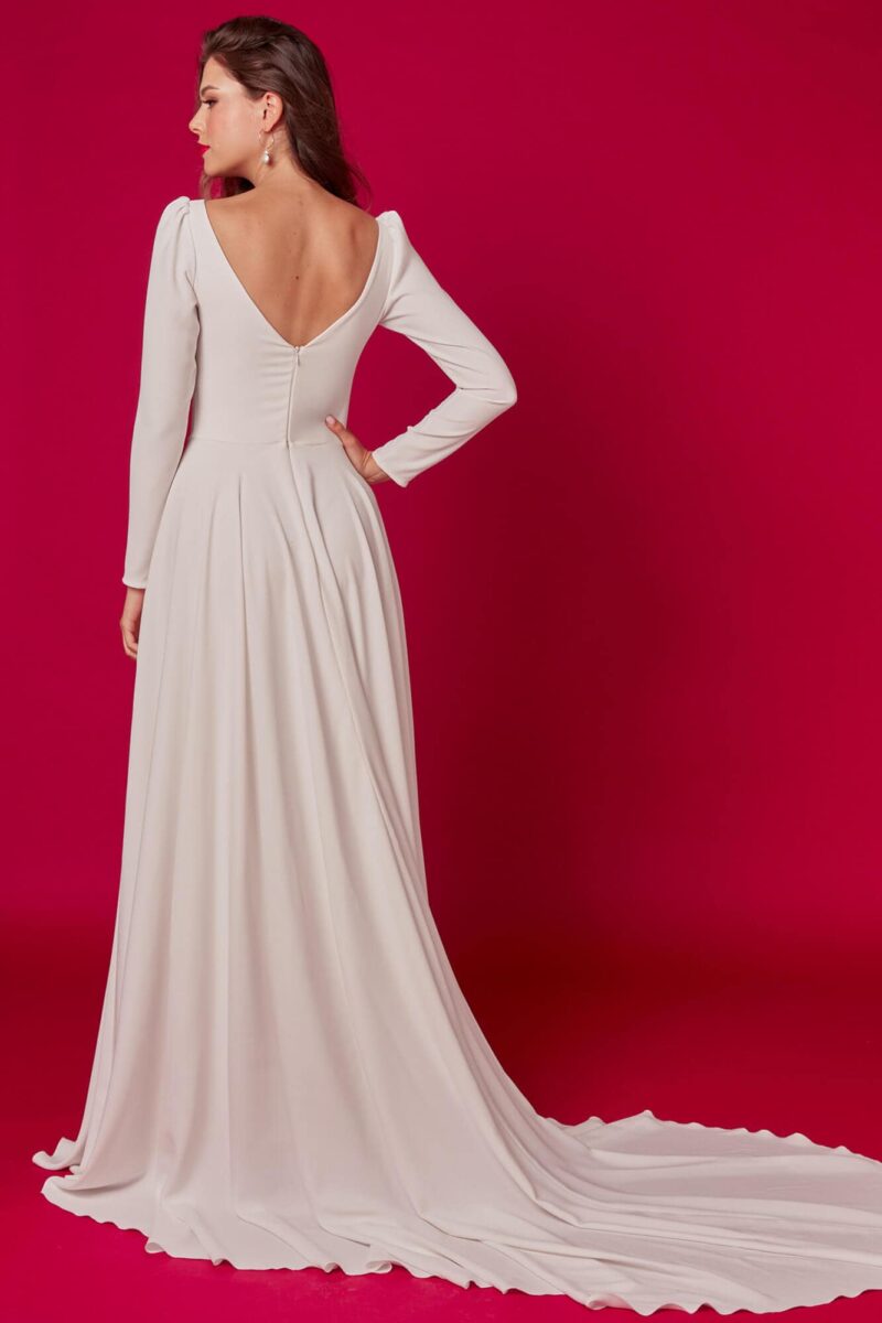 Gładka suknia ślubna Odessa 8