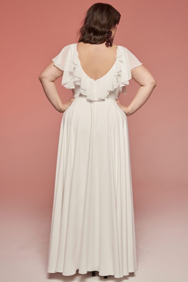 Suknia ślubna plus size biała z odkrytymi plecami Odessa 7