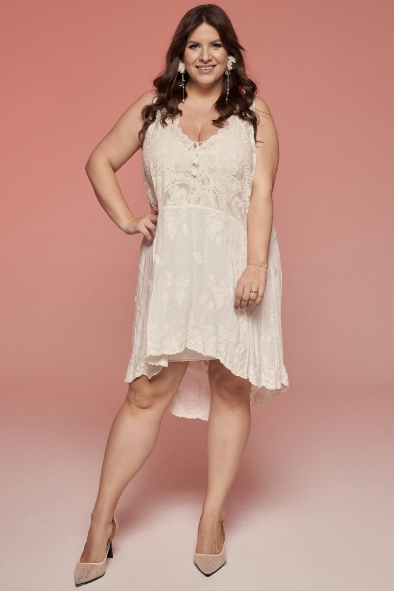 Asymetryczna, krótka sukienka ślubna plus size Barcelona 3