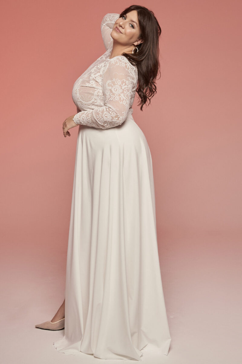 Suknia ślubna z koronkowym topem i gładką spódnicą Porto 24