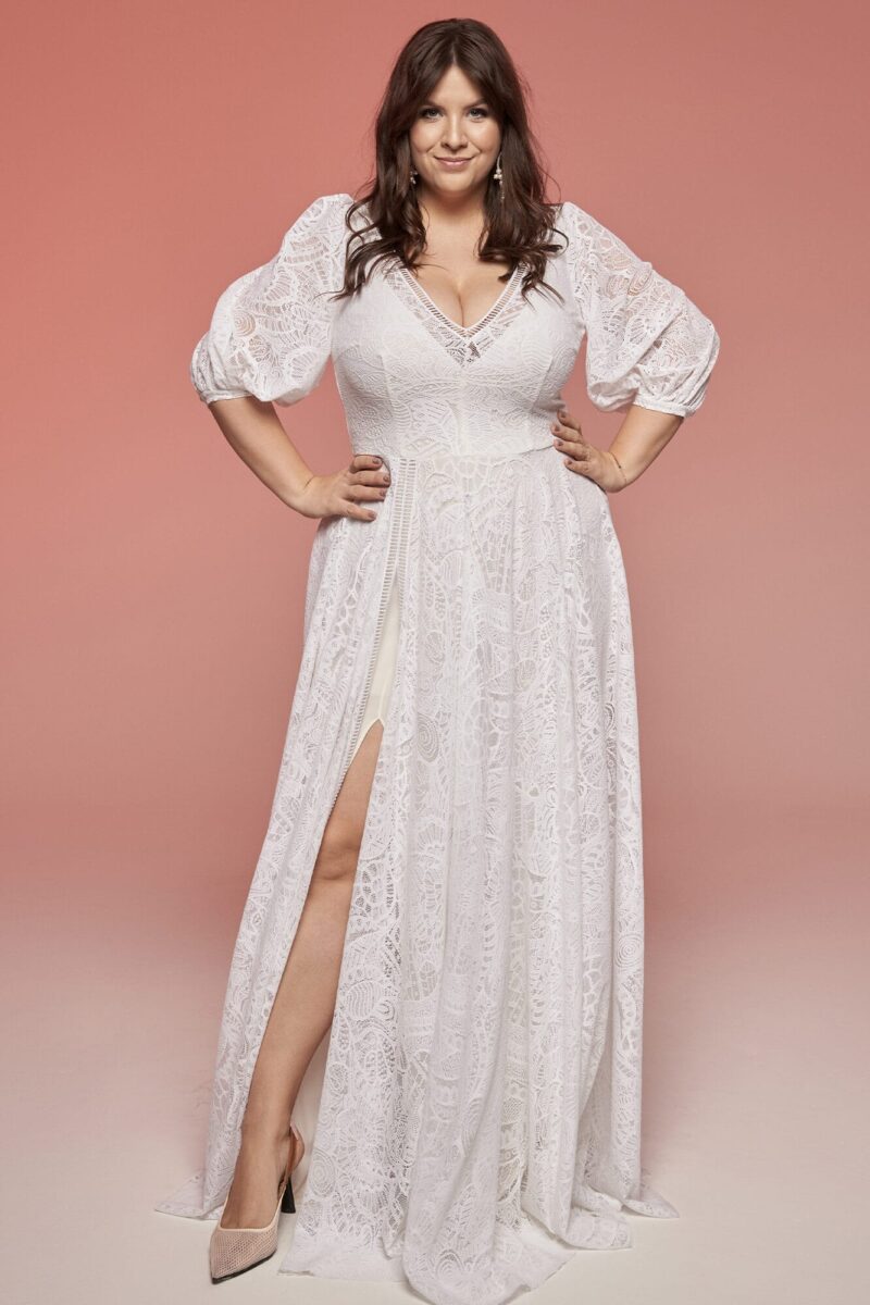 Suknia ślubna plus size z rękawem do łokcia Santorini 9