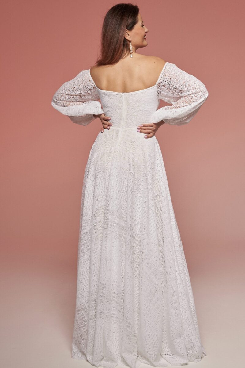 Suknia ślubna o kroju hiszpańskim z długimi rękawami Santorini 23