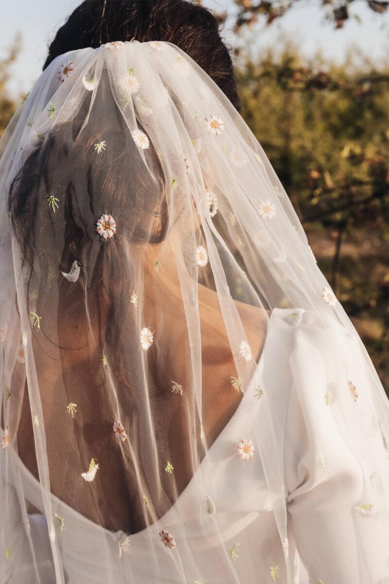 Dodatki - Uroczy welon w stokrotki